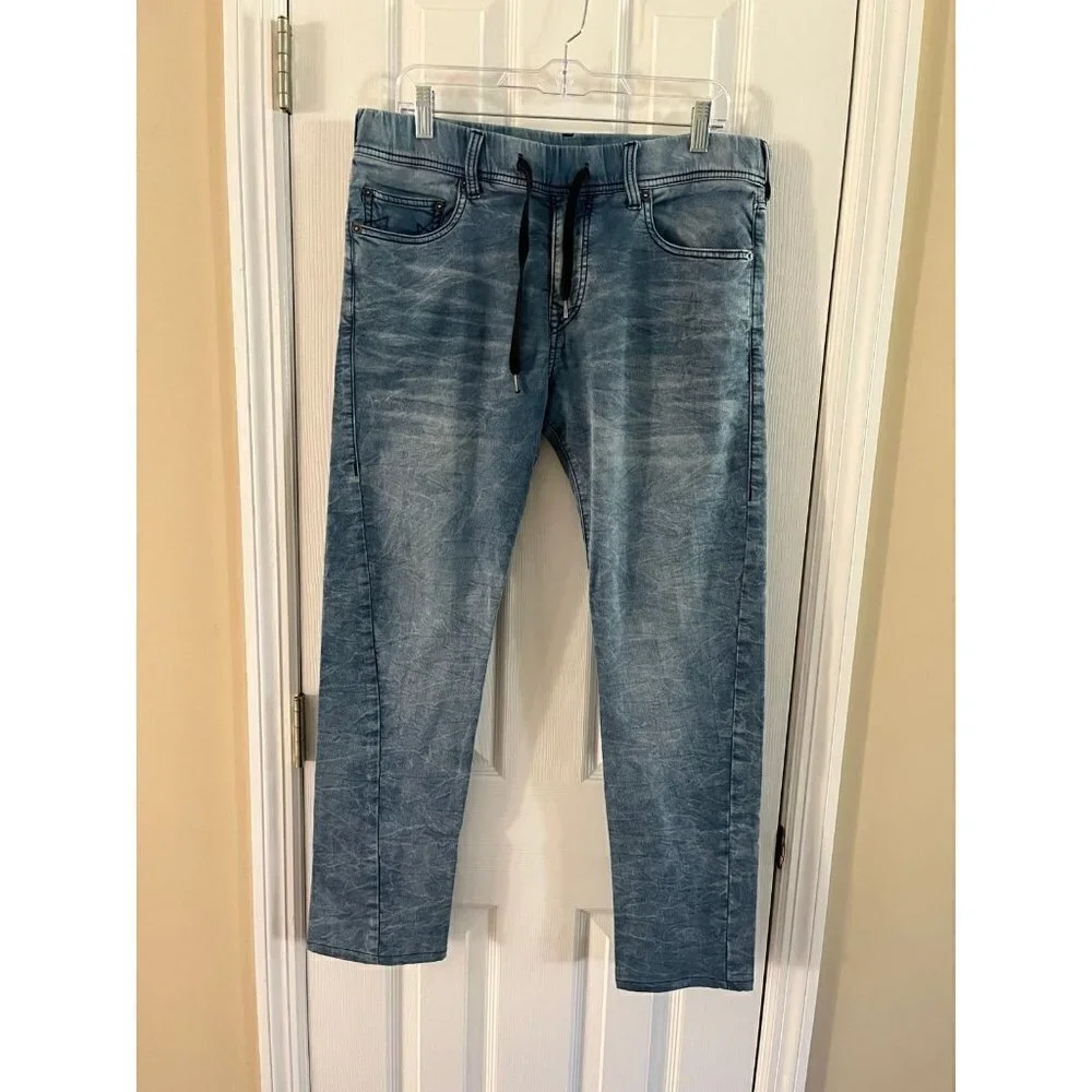 True Religion Mens Jeans